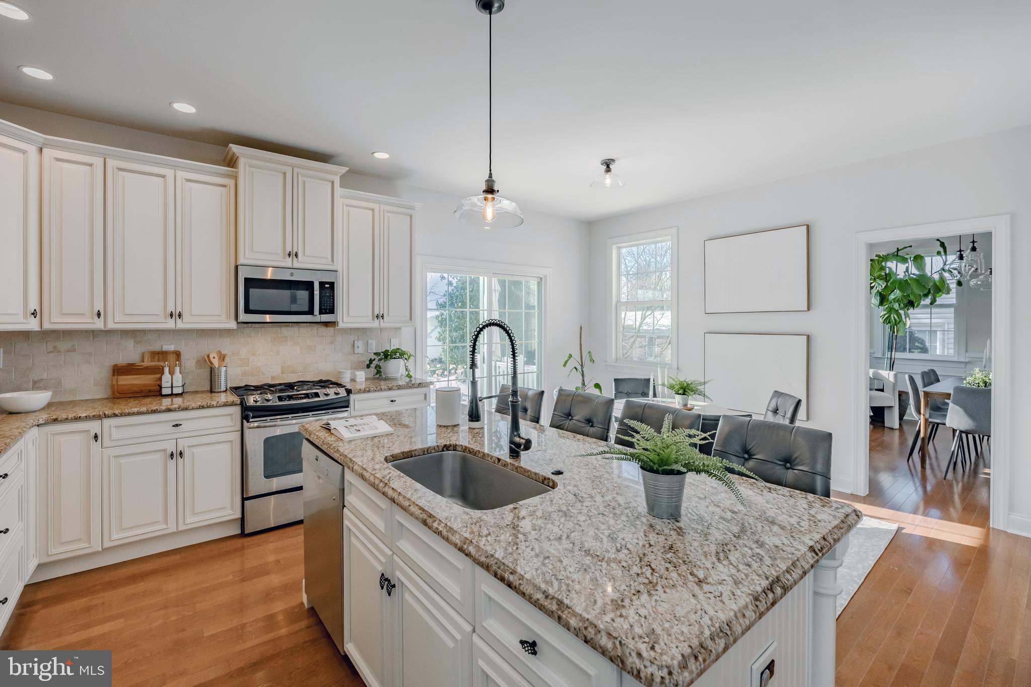 1519 Ashton Road Havertown, PA 19083 - Photo 18 of 50