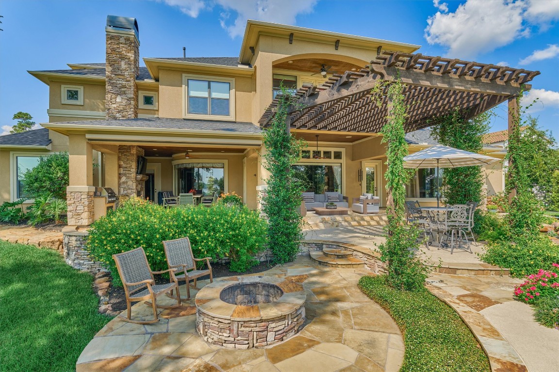 5402 White Birch Run Spring, TX 77386 - Photo 13 of 43 front view of a house with a yard