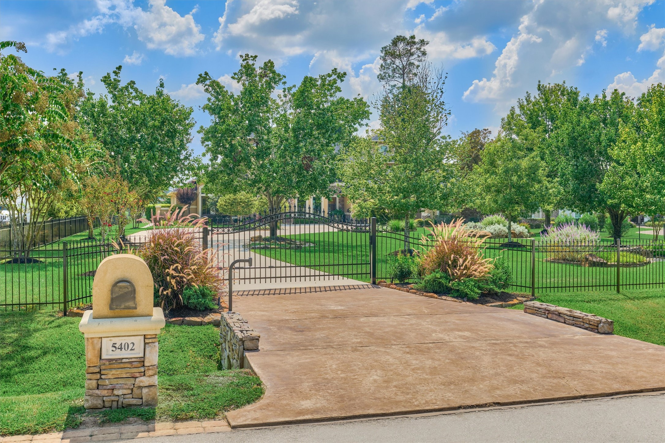 5402 White Birch Run Spring, TX 77386 - Photo 16 of 27 Private gated entry with wireless gate keypad.