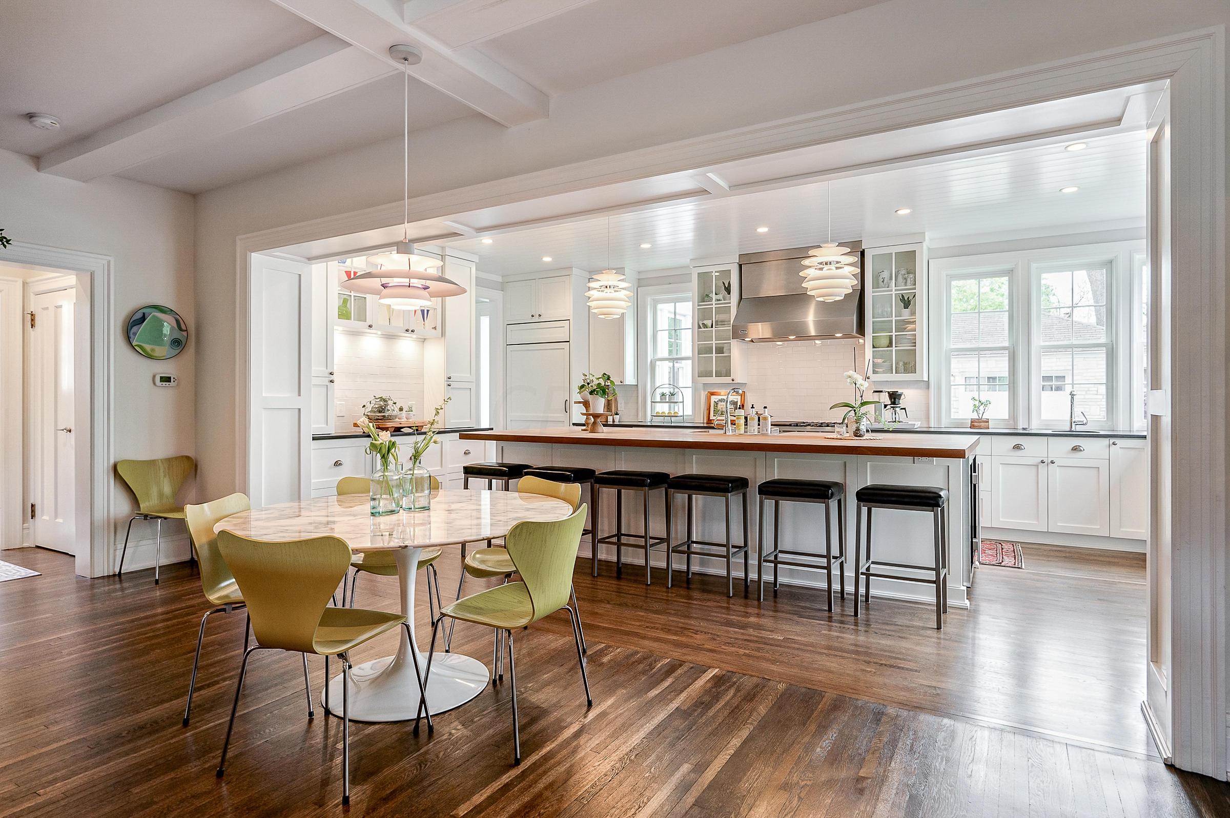 2074 Yorkshire Road Upper Arlington, OH 43221 - Photo 15 of 50