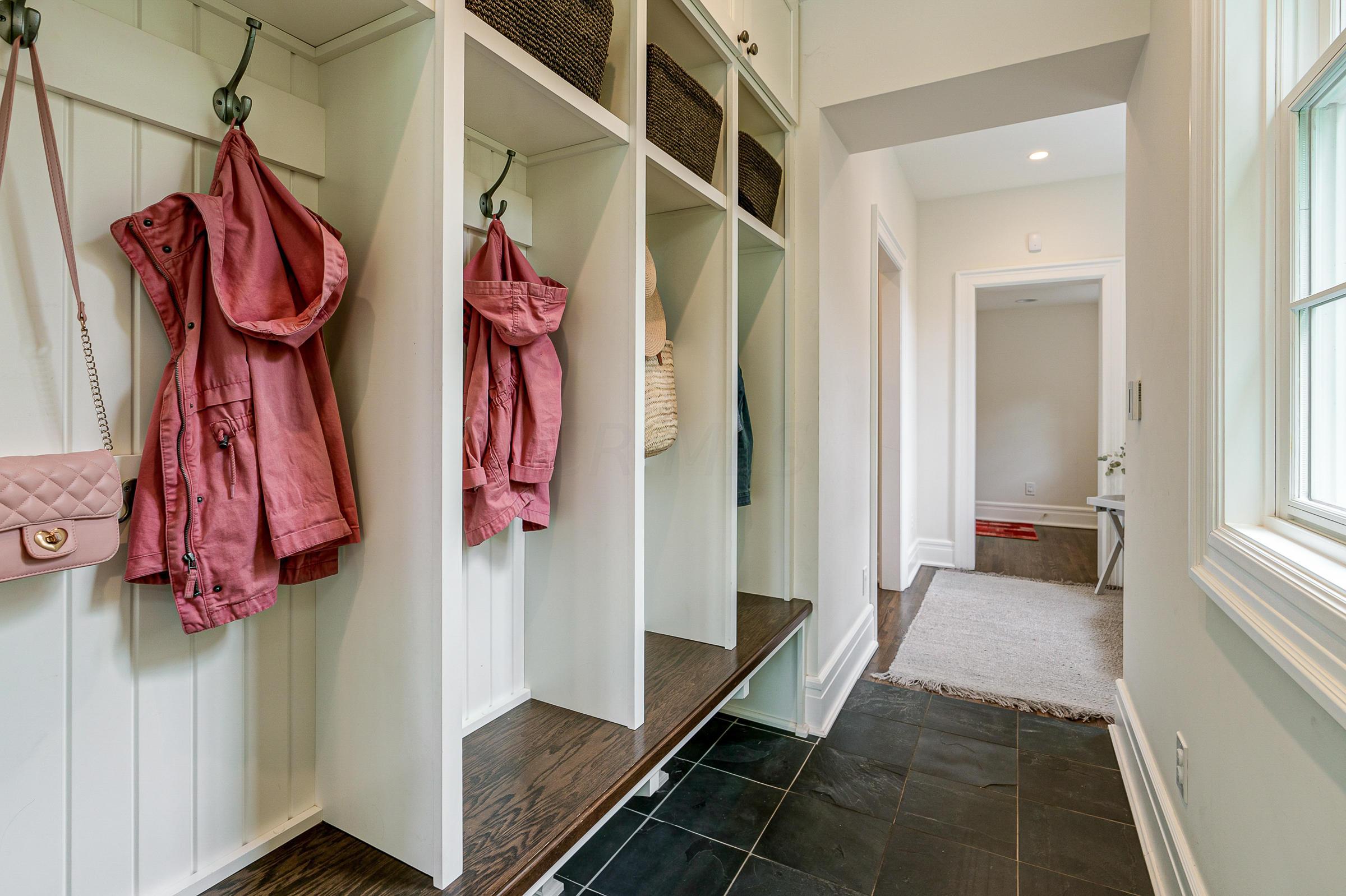 2074 Yorkshire Road Upper Arlington, OH 43221 - Photo 22 of 50