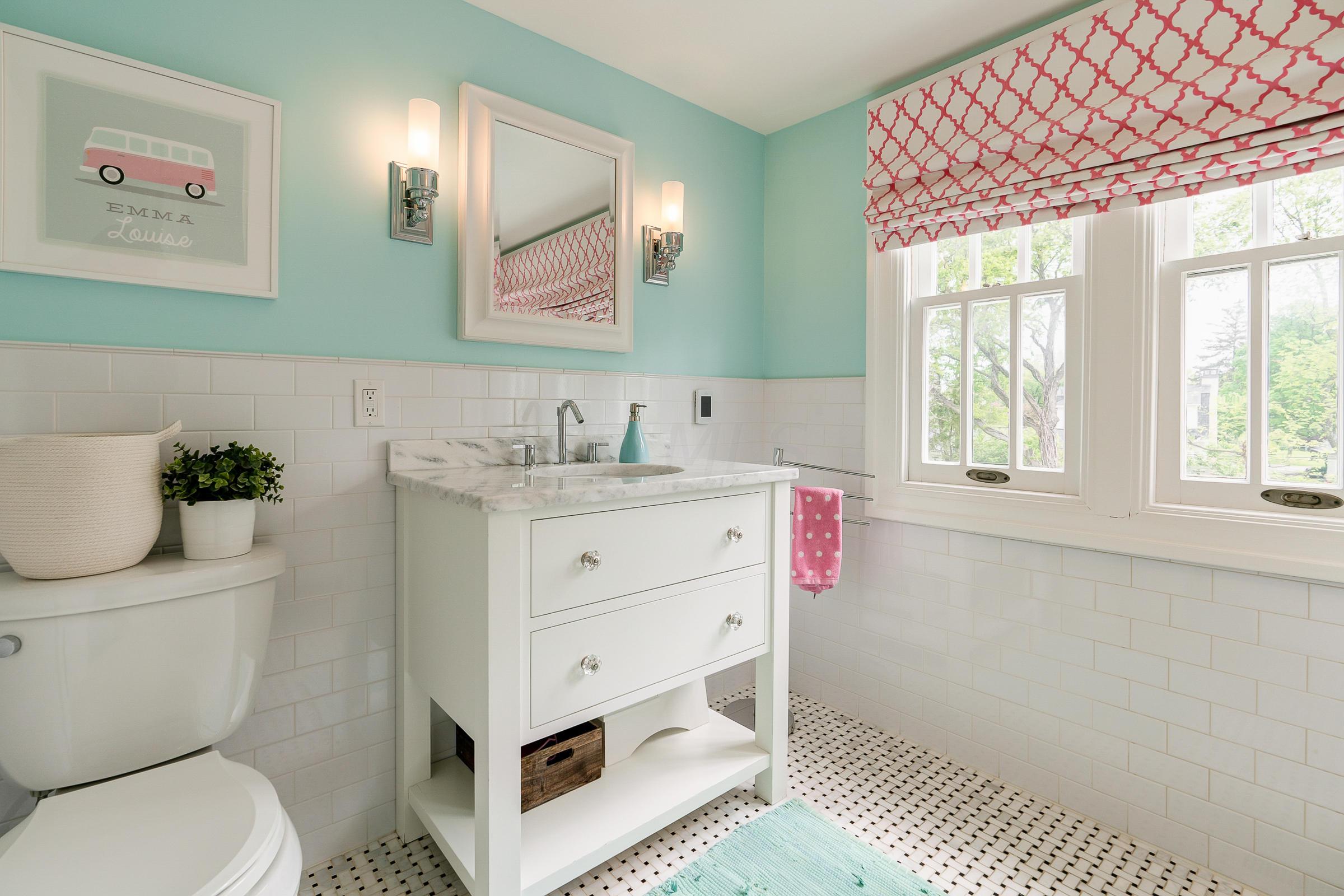 2074 Yorkshire Road Upper Arlington, OH 43221 - Photo 41 of 50