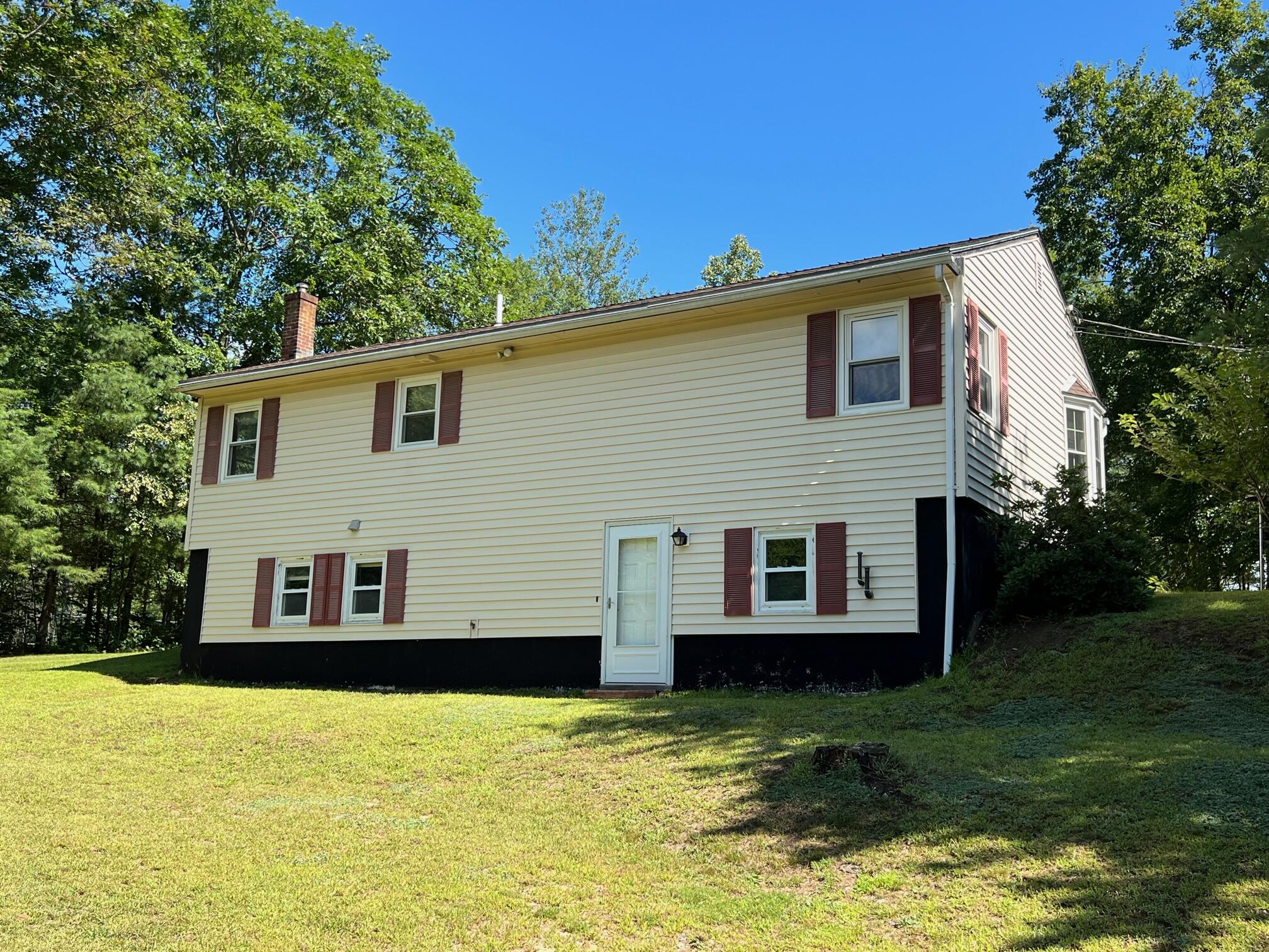 193 Winterbrook Road Mechanic Falls, ME 04256 - Photo 9 of 39 Lower entrance