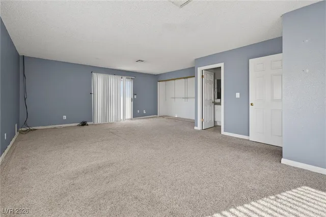 $392,500 | 713 Strawberry Place, Henderson, NV 89002