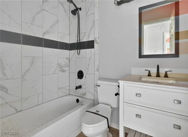 $392,500 | 713 Strawberry Place, Henderson, NV 89002