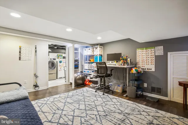 $4,400 | 7309 Pinecastle Road, Falls Church, VA 22043