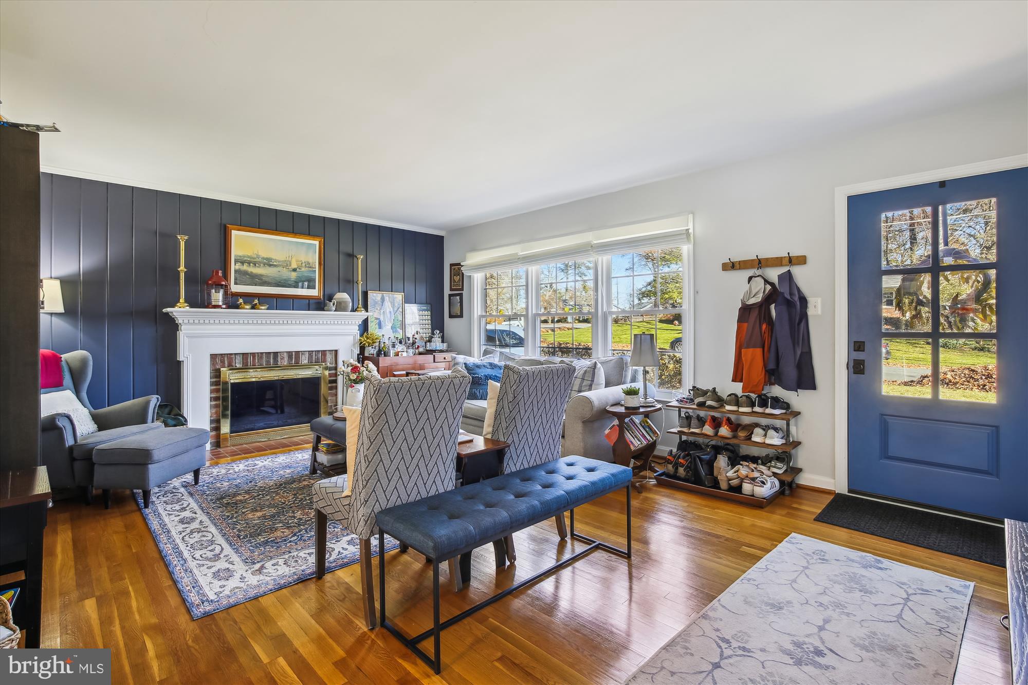 7309 Pinecastle Road Falls Church, VA 22043 - Photo 4 of 49 Living Room