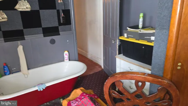 $59,900 | 6 North 12th Street, Pottsville, PA 17901