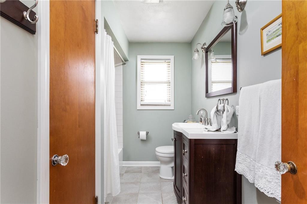 1446 East Banta Road Indianapolis, IN 46227 - Photo 15 of 24 Gallery Image 15