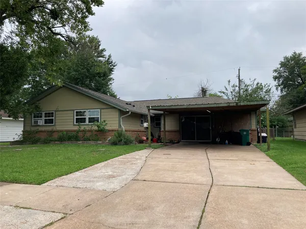 $230,000 | 3522 Cedarcrest Drive, Pasadena, TX 77503