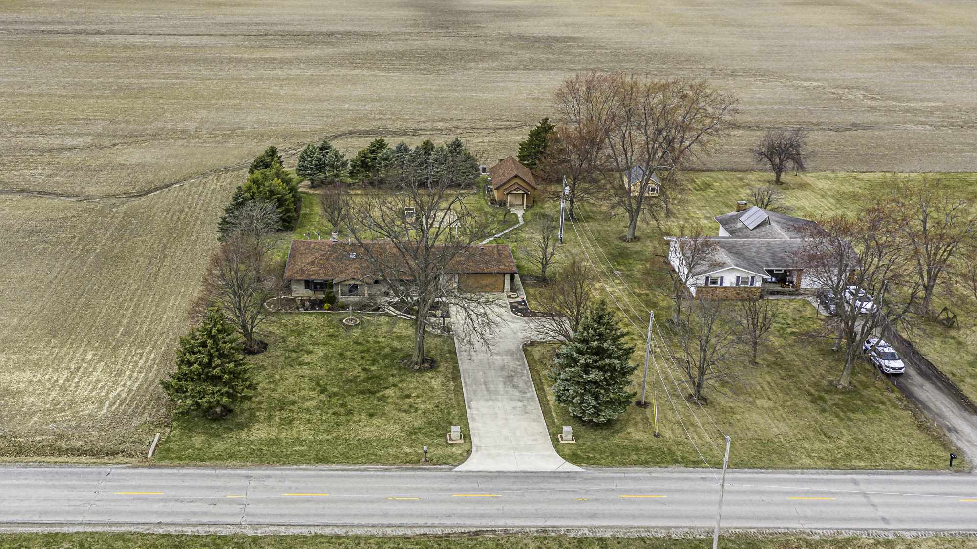 8516 Minnich Road Fort Wayne, IN 46816 - Photo 3 of 35