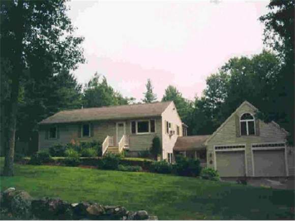 373 Wallace Road Goffstown, NH 03045 - Photo 1 of 1