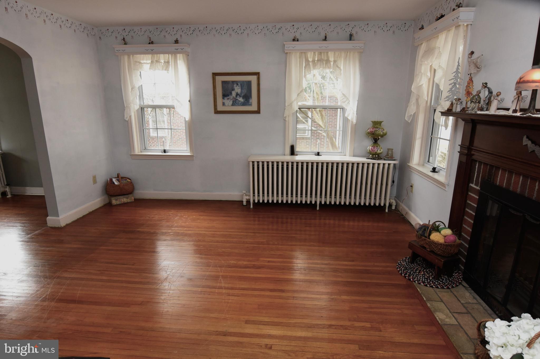 202 Parkside Avenue Reading, PA 19607 - Photo 6 of 33