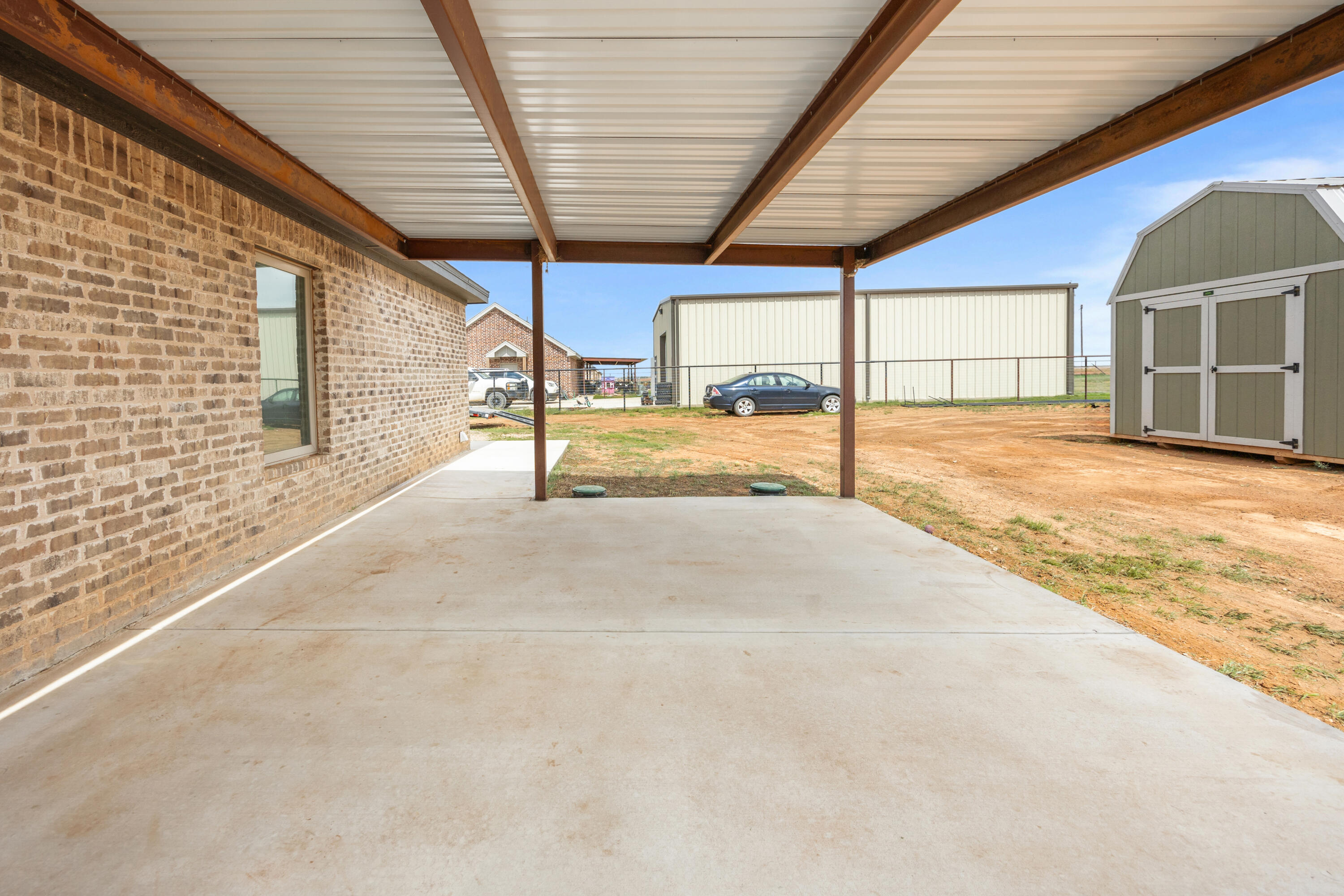 1389 Redhead Road Wilson, TX 79381 - Photo 35 of 41 Room to entertain!