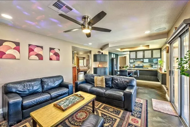 $5,500 | 4823 Illustrious Street, Las Vegas, NV 89147