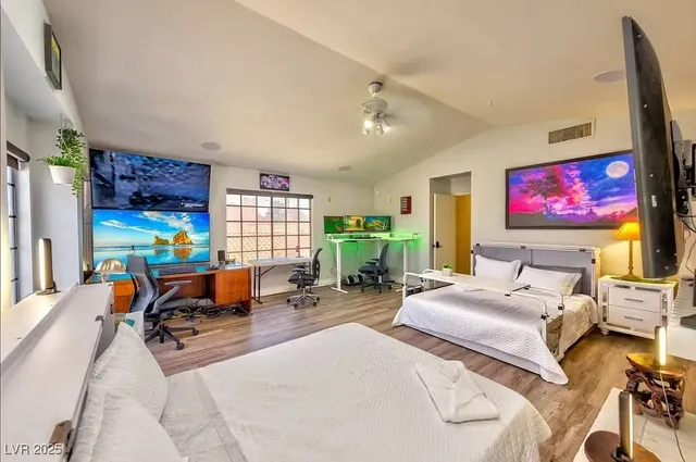 $5,500 | 4823 Illustrious Street, Las Vegas, NV 89147