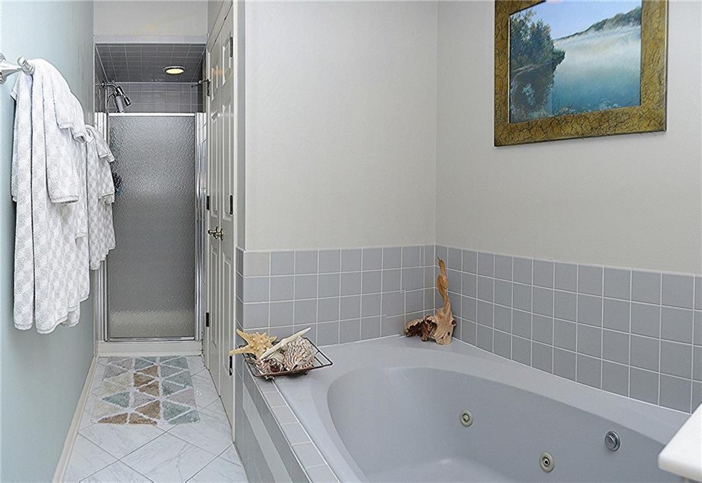 7431 Longleat Road Indianapolis, IN 46240 - Photo 17 of 34 Gallery Image 17
