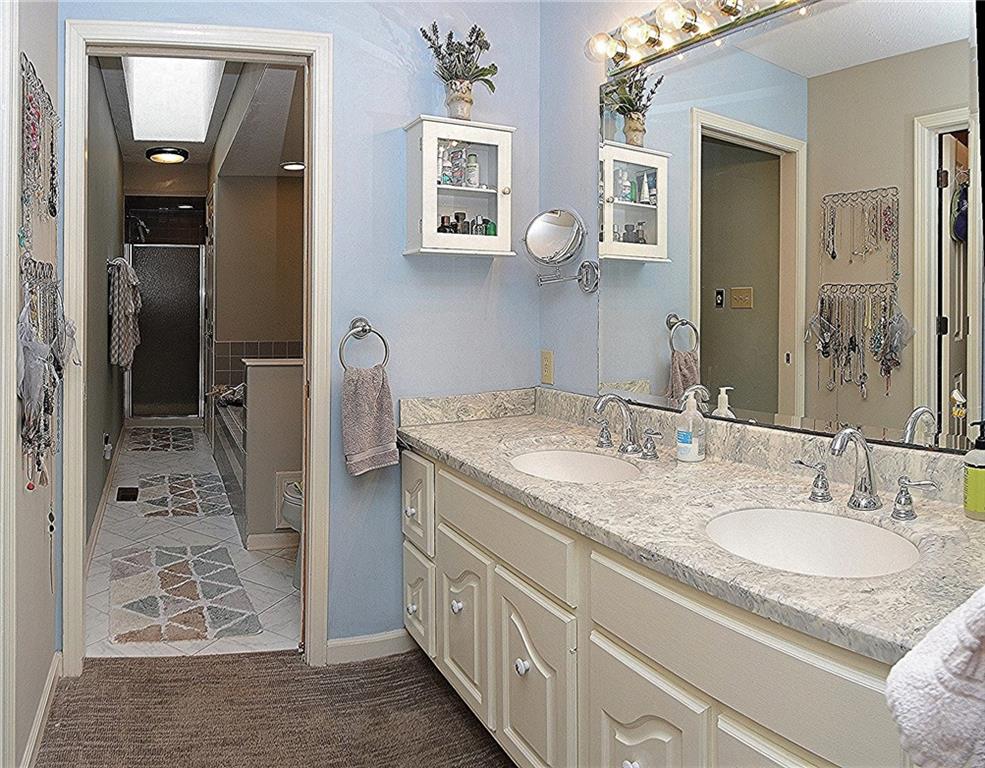 7431 Longleat Road Indianapolis, IN 46240 - Photo 18 of 34 Gallery Image 18