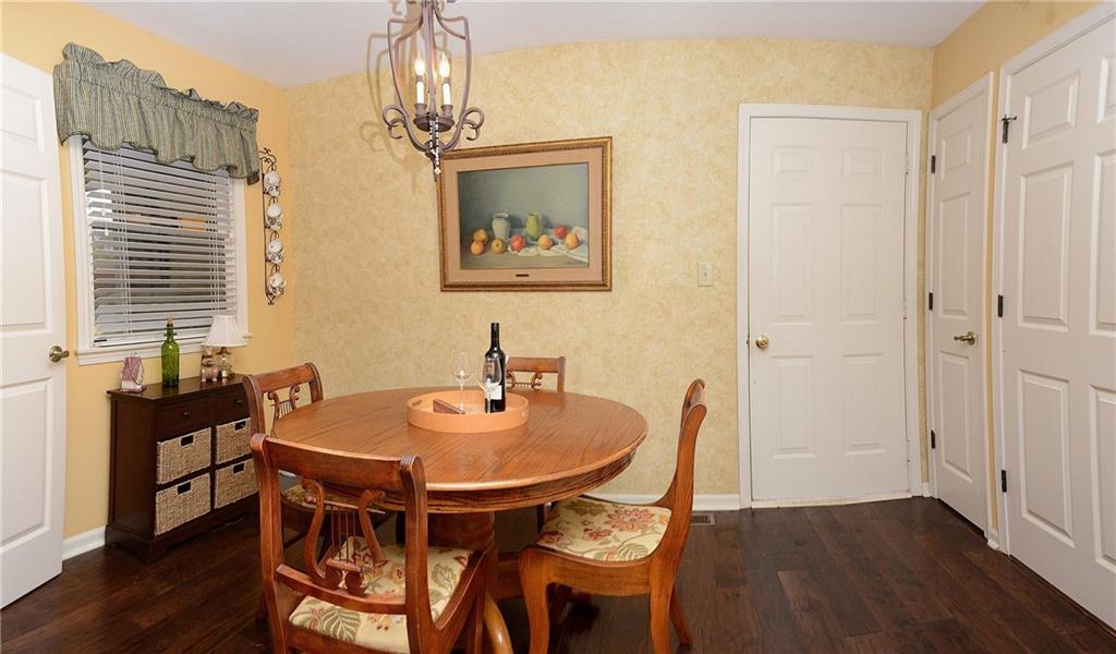 7431 Longleat Road Indianapolis, IN 46240 - Photo 5 of 34 Gallery Image 5