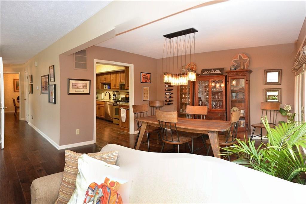 7431 Longleat Road Indianapolis, IN 46240 - Photo 10 of 34 Gallery Image 10