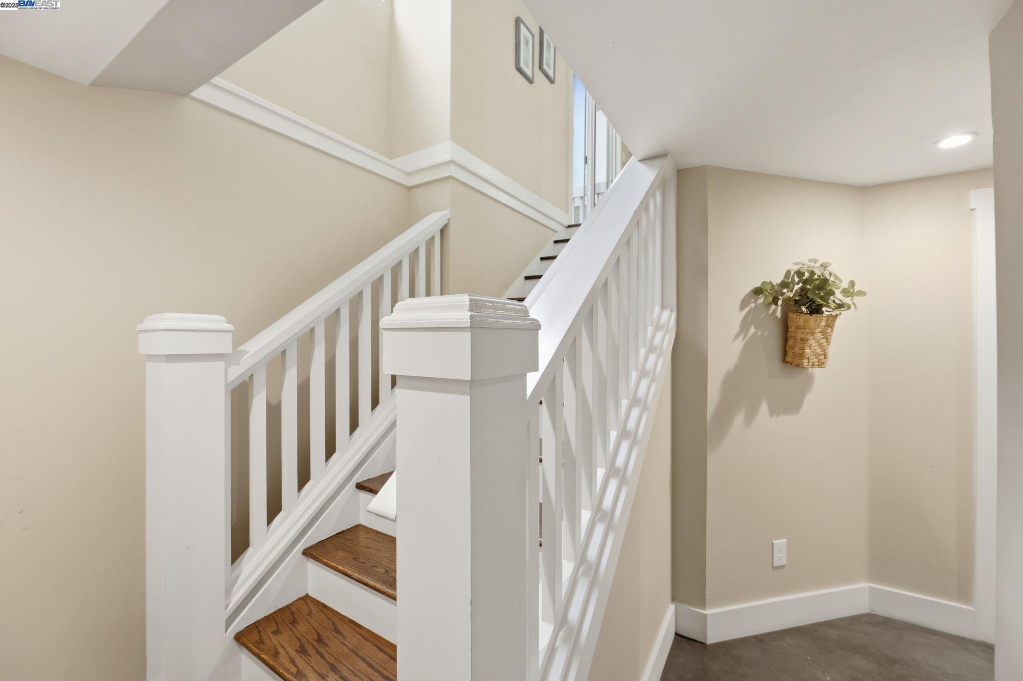 2417 Linden Street Oakland, CA 94607 - Photo 22 of 41 a view of entryway