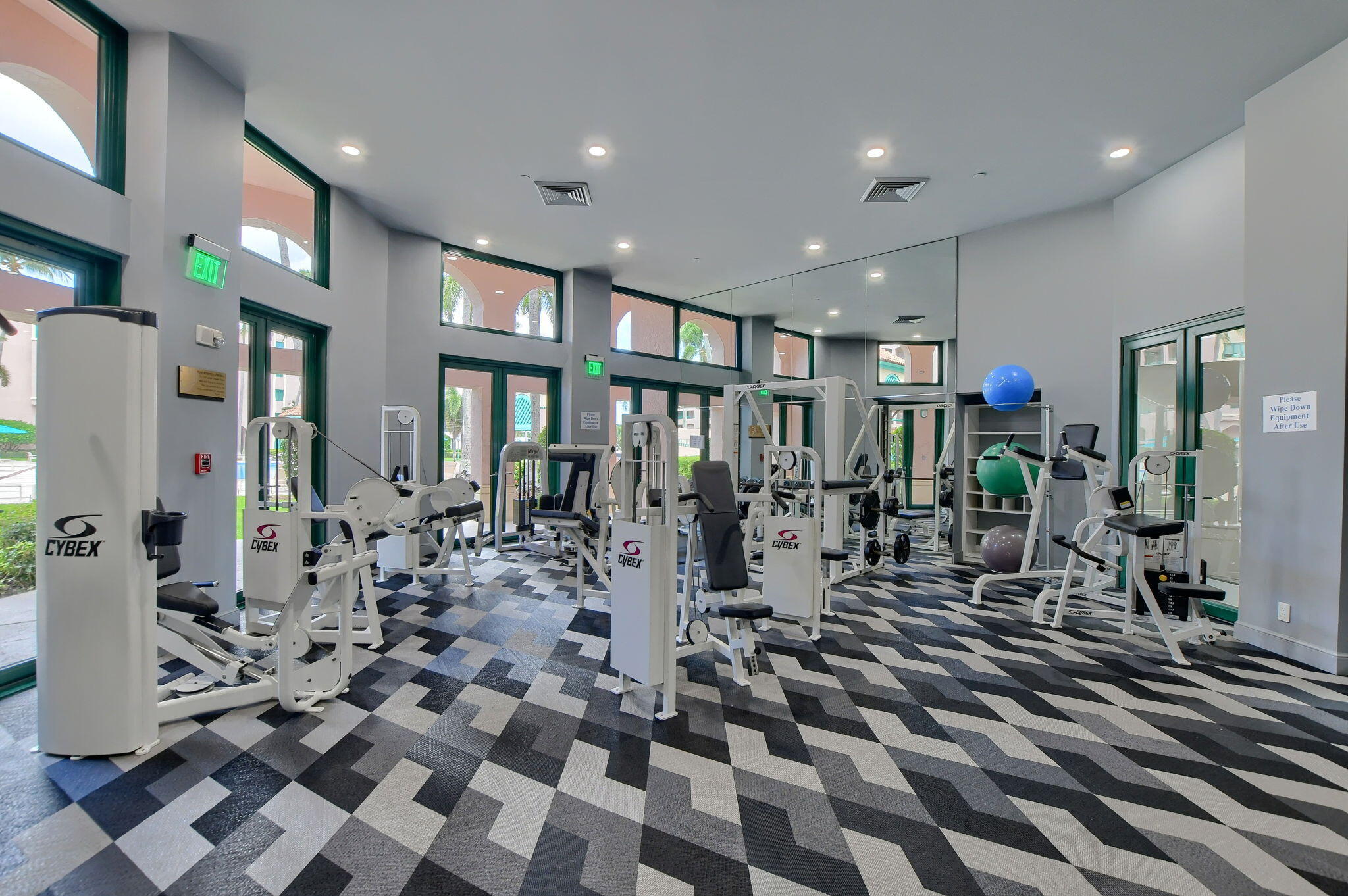 100 Southeast 5th Avenue, Unit 504 Boca Raton, FL 33432 - Photo 45 of 53 Gym