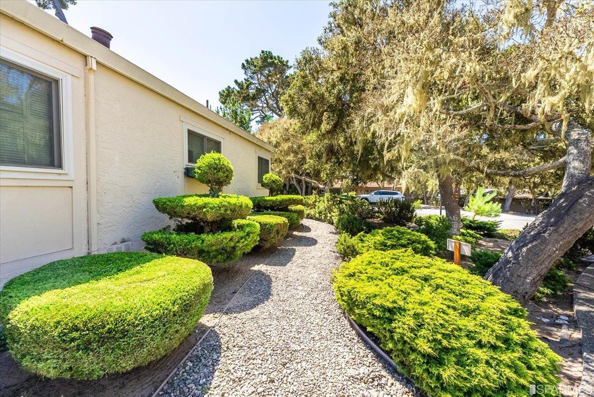 2885 Rancho Road Pebble Beach, CA 93953 - Photo 11 of 32 Gallery Image 11