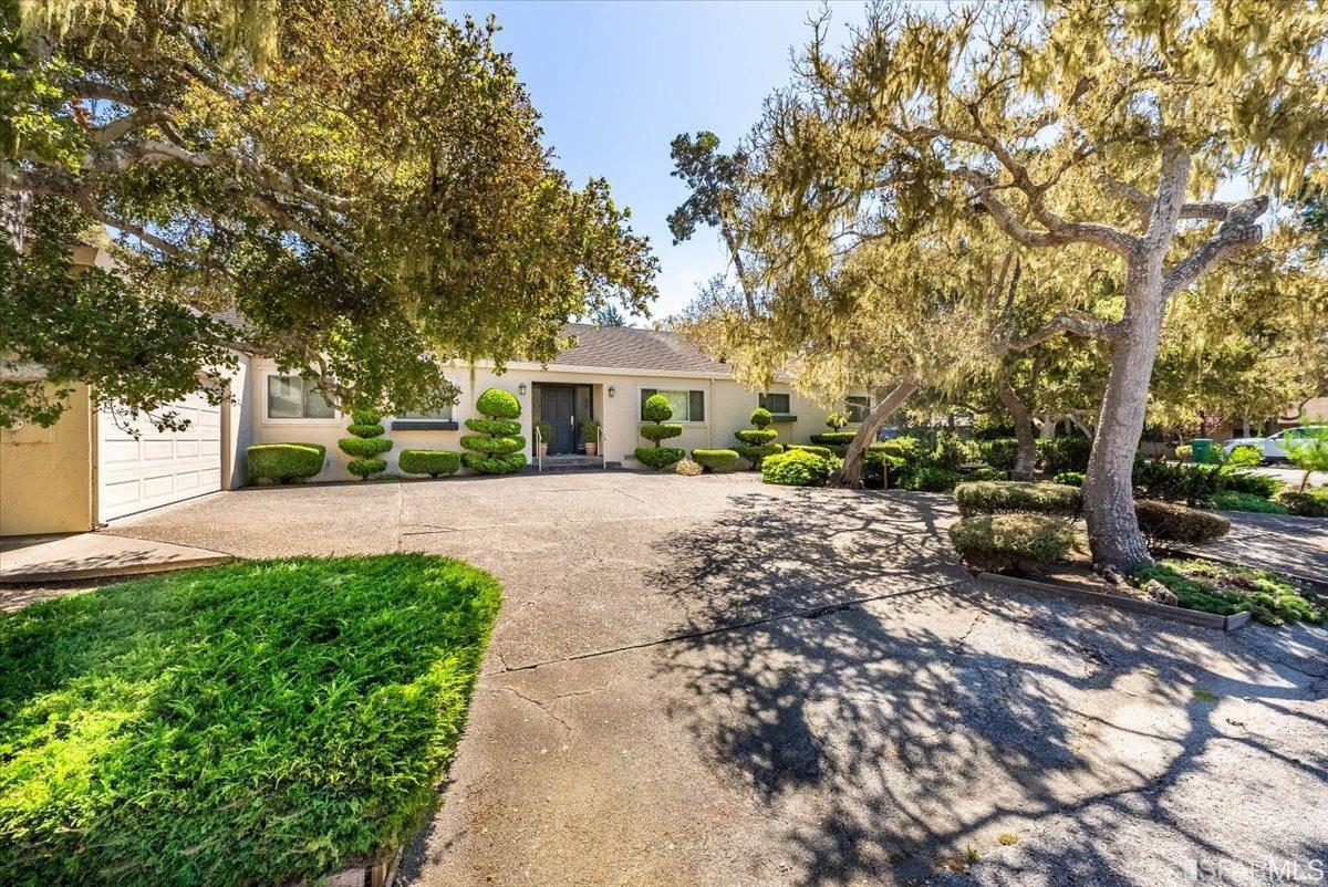 2885 Rancho Road Pebble Beach, CA 93953 - Photo 7 of 32 Gallery Image 7