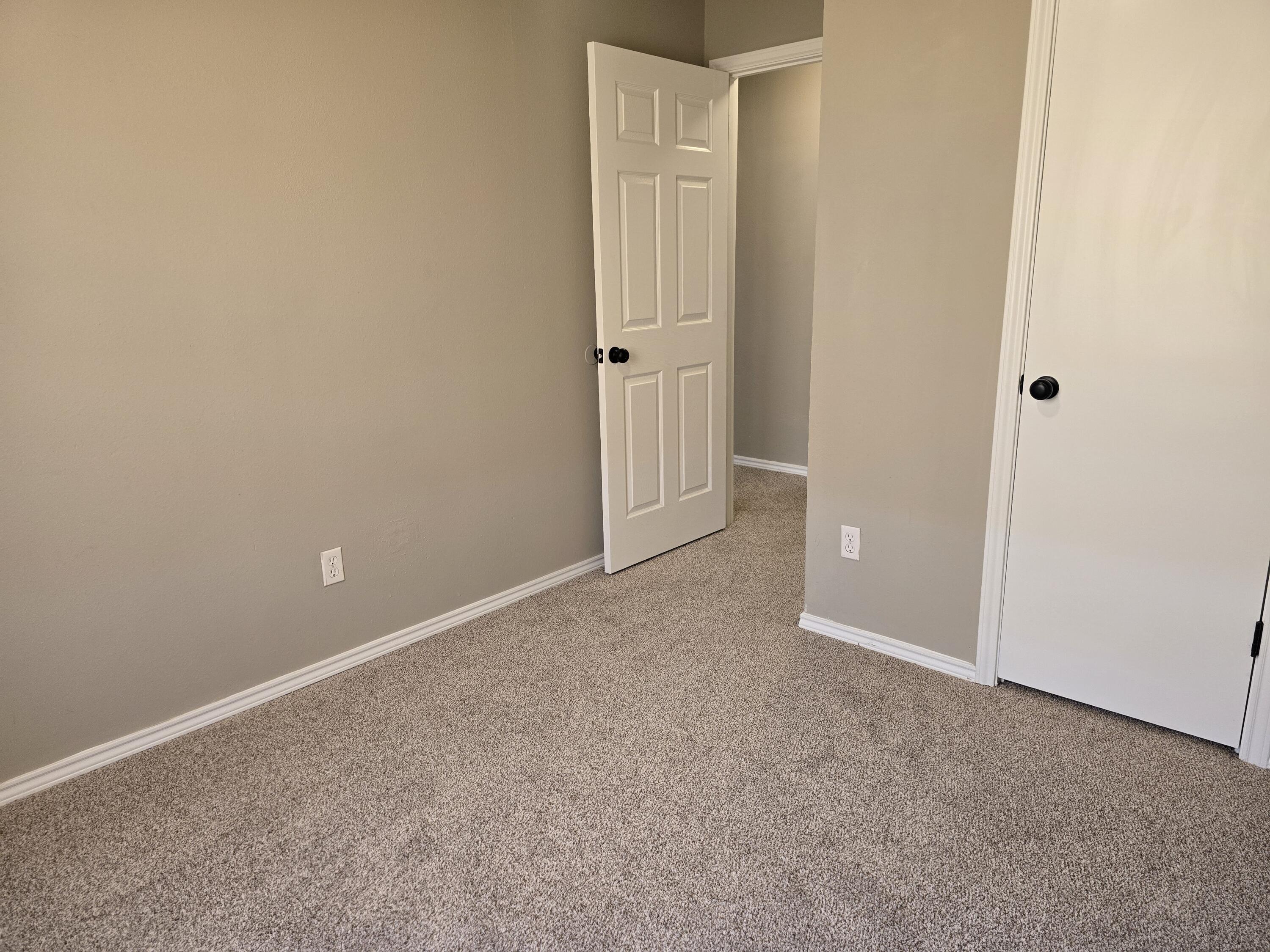 813 Ute Avenue Lubbock, TX 79403 - Photo 13 of 16 20260115_081105