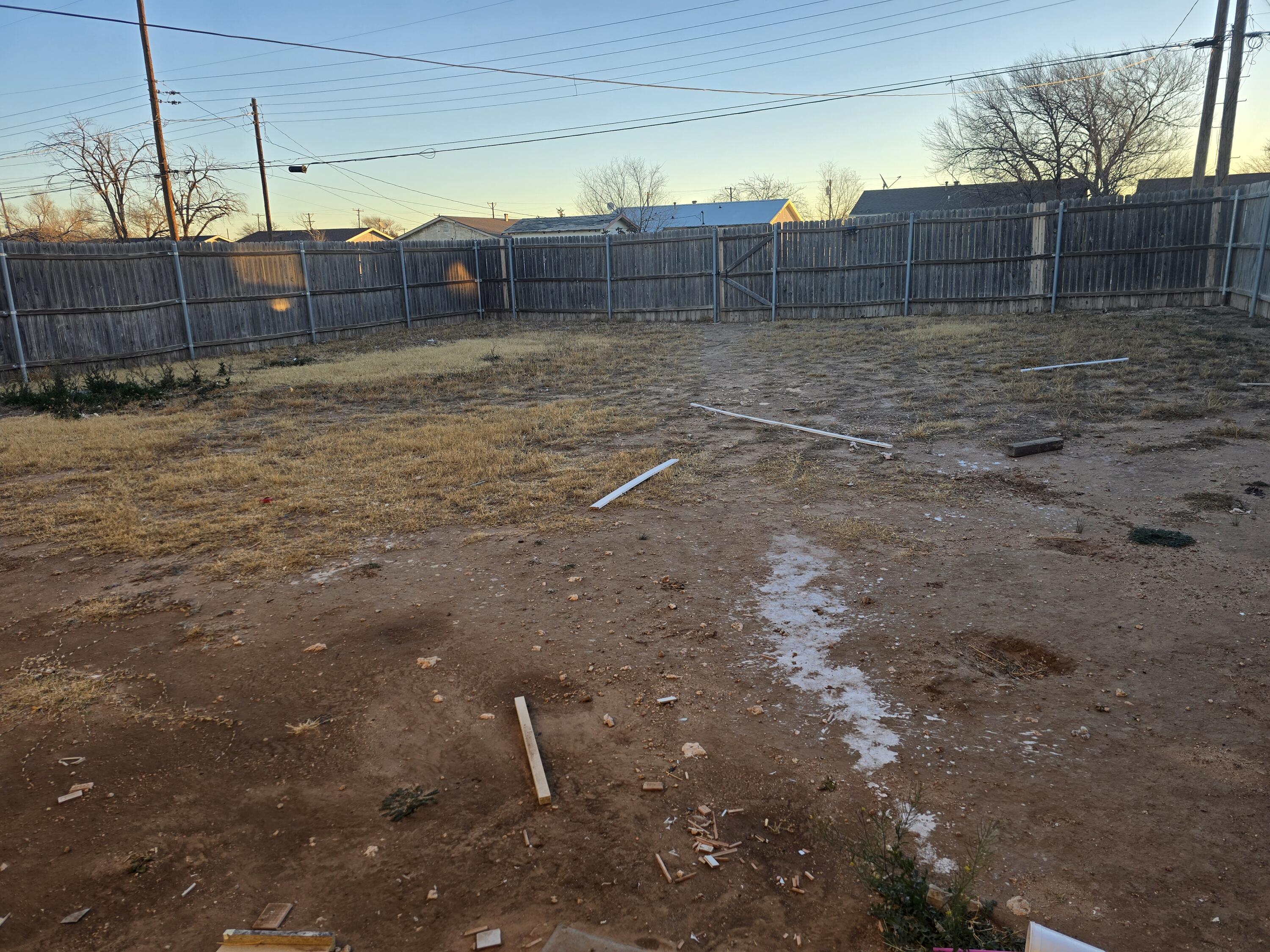 813 Ute Avenue Lubbock, TX 79403 - Photo 16 of 16 20260115_080821