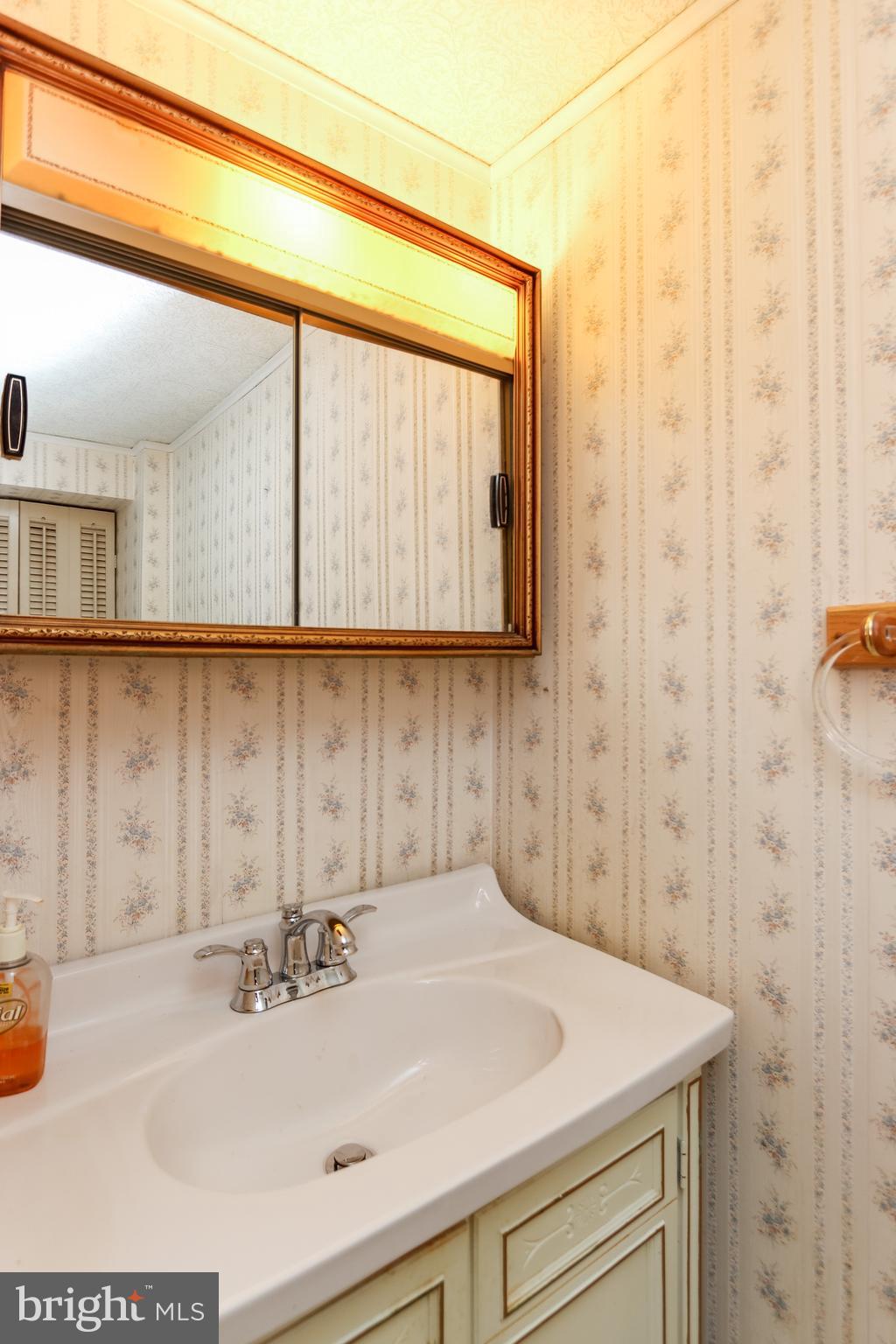 1631 Hardwick Road Baltimore, MD 21286 - Photo 22 of 46 Updated Lower Level Half Bath.