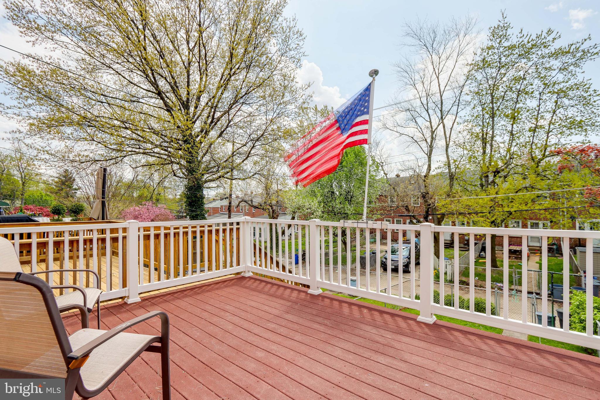 1631 Hardwick Road Baltimore, MD 21286 - Photo 36 of 46 Large maintenance-free deck.