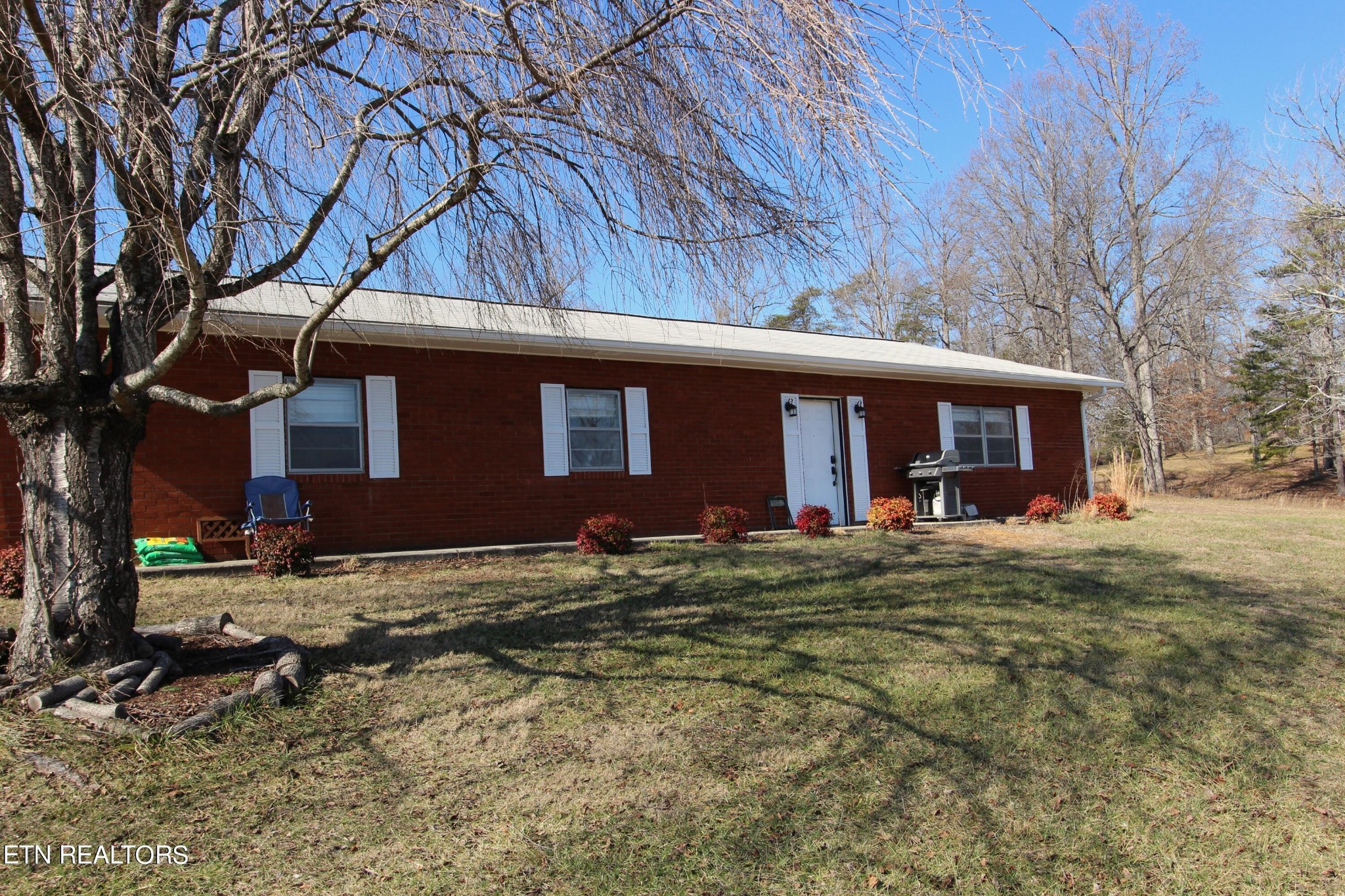 185 Rutledge Pike Blaine, TN 37709 - Photo 3 of 20 Gallery Image 3