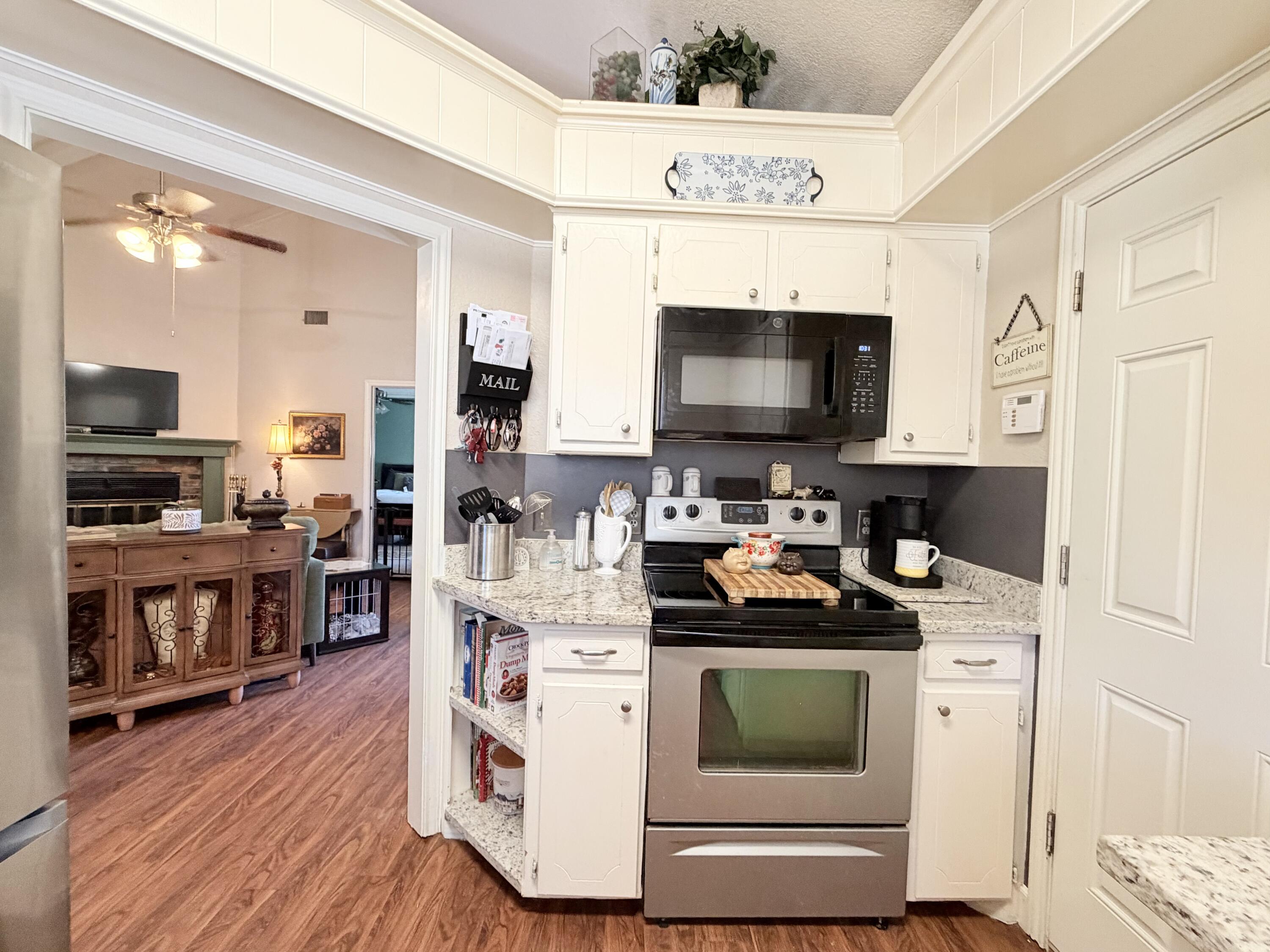 5002 55th Street Lubbock, TX 79414 - Photo 12 of 27 IMG_3533