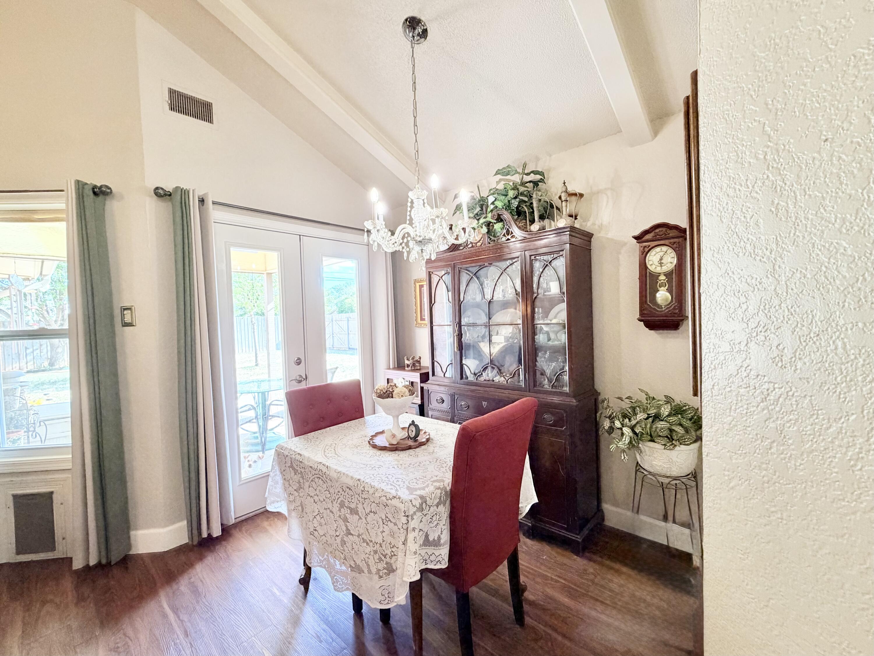 5002 55th Street Lubbock, TX 79414 - Photo 9 of 27 IMG_3536