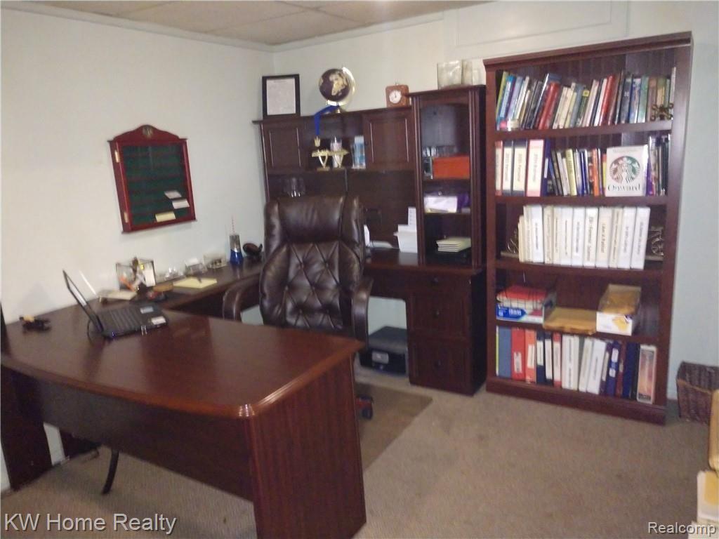 3096 Emmons Avenue Rochester Hills, MI 48307 - Photo 9 of 16