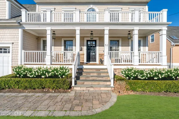$2,899,999 | 52 Navesink Drive, Monmouth Beach, NJ 07750