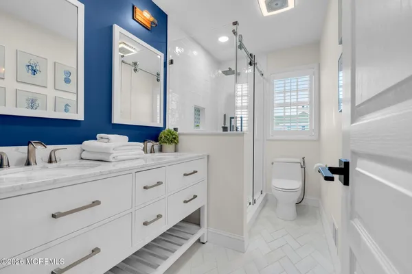$2,899,999 | 52 Navesink Drive, Monmouth Beach, NJ 07750