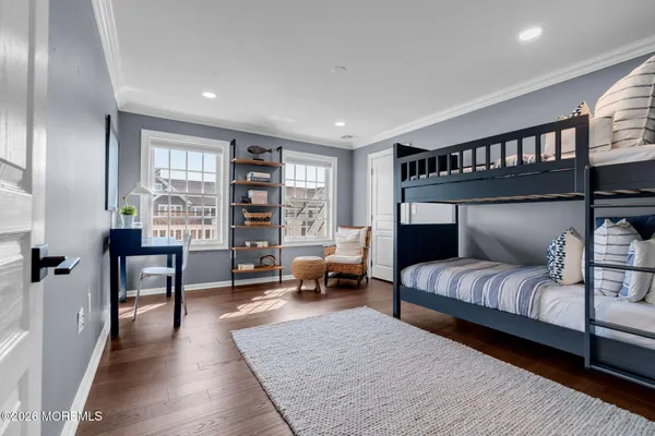 $2,899,999 | 52 Navesink Drive, Monmouth Beach, NJ 07750
