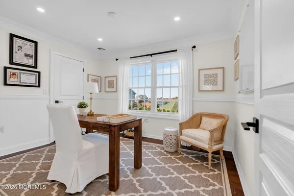 $2,899,999 | 52 Navesink Drive, Monmouth Beach, NJ 07750