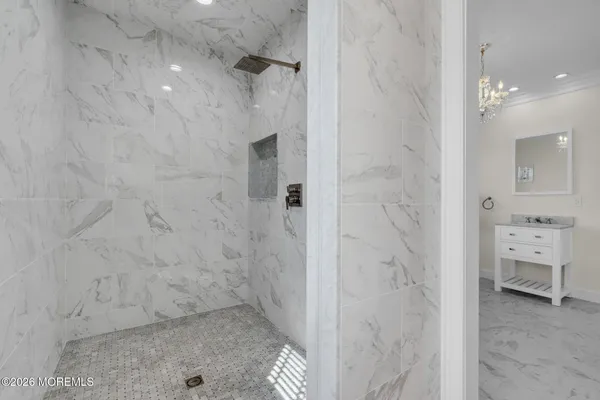 $2,899,999 | 52 Navesink Drive, Monmouth Beach, NJ 07750