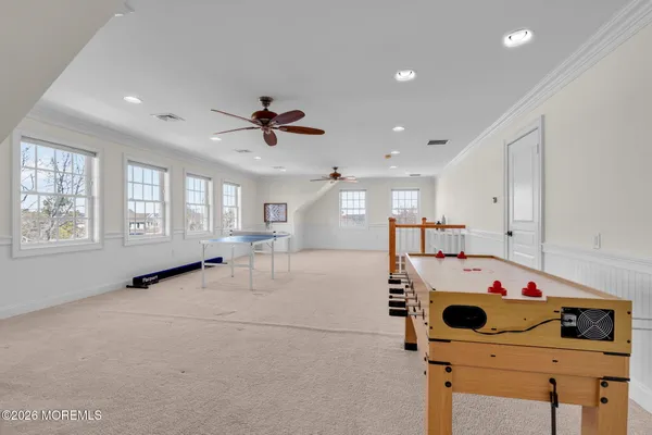$2,899,999 | 52 Navesink Drive, Monmouth Beach, NJ 07750