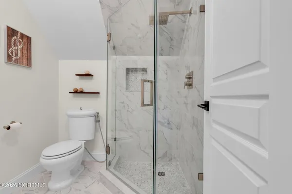 $2,899,999 | 52 Navesink Drive, Monmouth Beach, NJ 07750