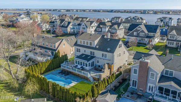 $2,899,999 | 52 Navesink Drive, Monmouth Beach, NJ 07750
