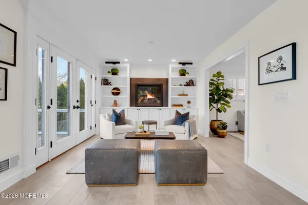 $2,899,999 | 52 Navesink Drive, Monmouth Beach, NJ 07750