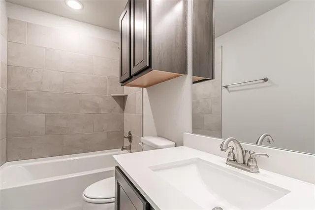 $2,200 | 2328 Greystone Drive, Denton, TX 76207