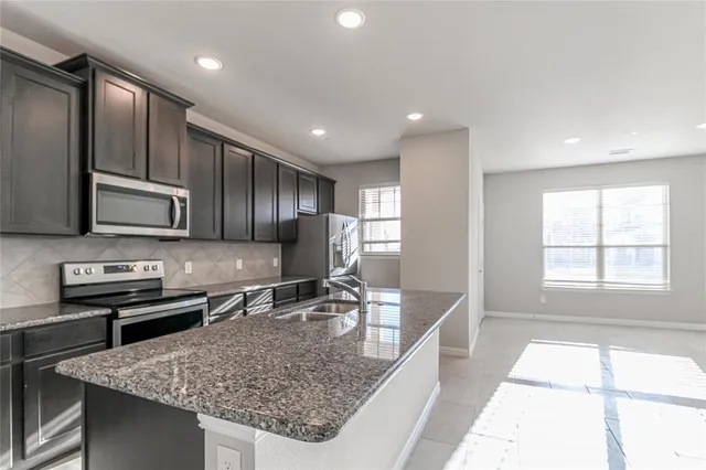 $2,200 | 2328 Greystone Drive, Denton, TX 76207