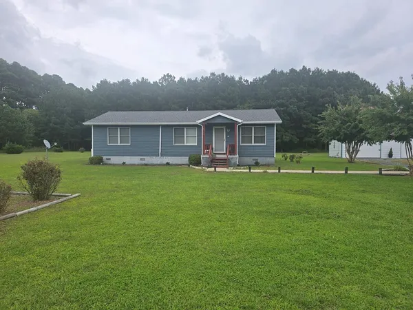 $289,000 | 35589 Occohannock Drive, Belle Haven, VA 23306