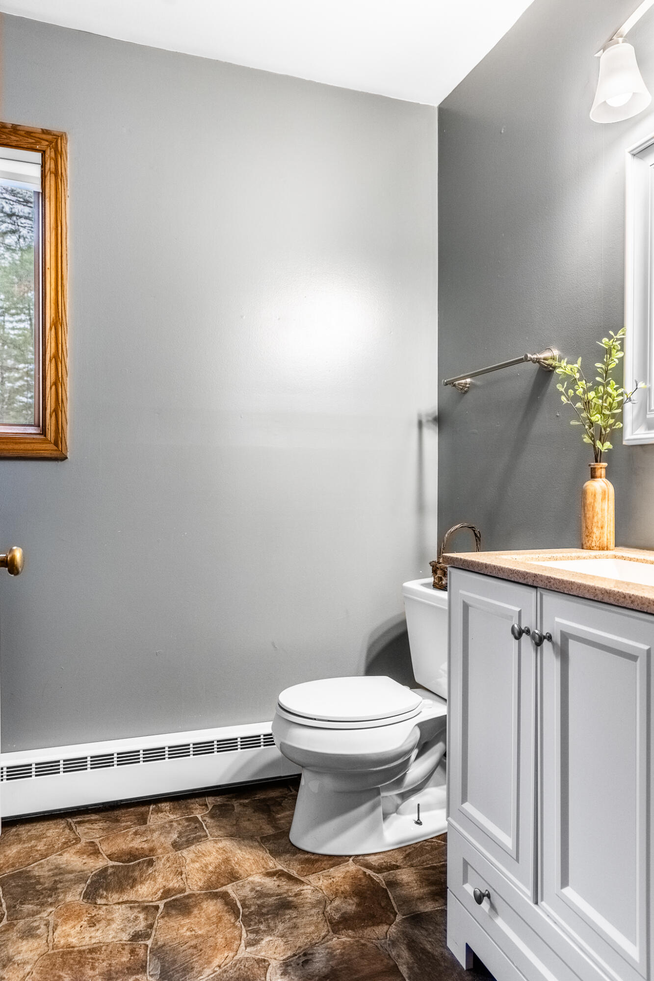 305 Monroe Road Hampden, ME 04444 - Photo 10 of 37 Monroe Interiors-5