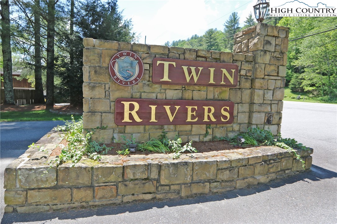 Lot 16 Twin Rivers Drive Boone, NC 28607 - Photo 3 of 13 Gallery Image 3